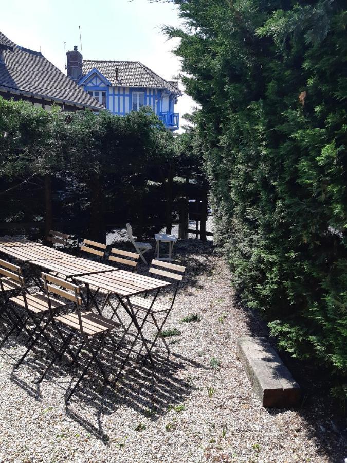 Maison En Bord De Mer Blonville-sur-Mer Exteriér fotografie